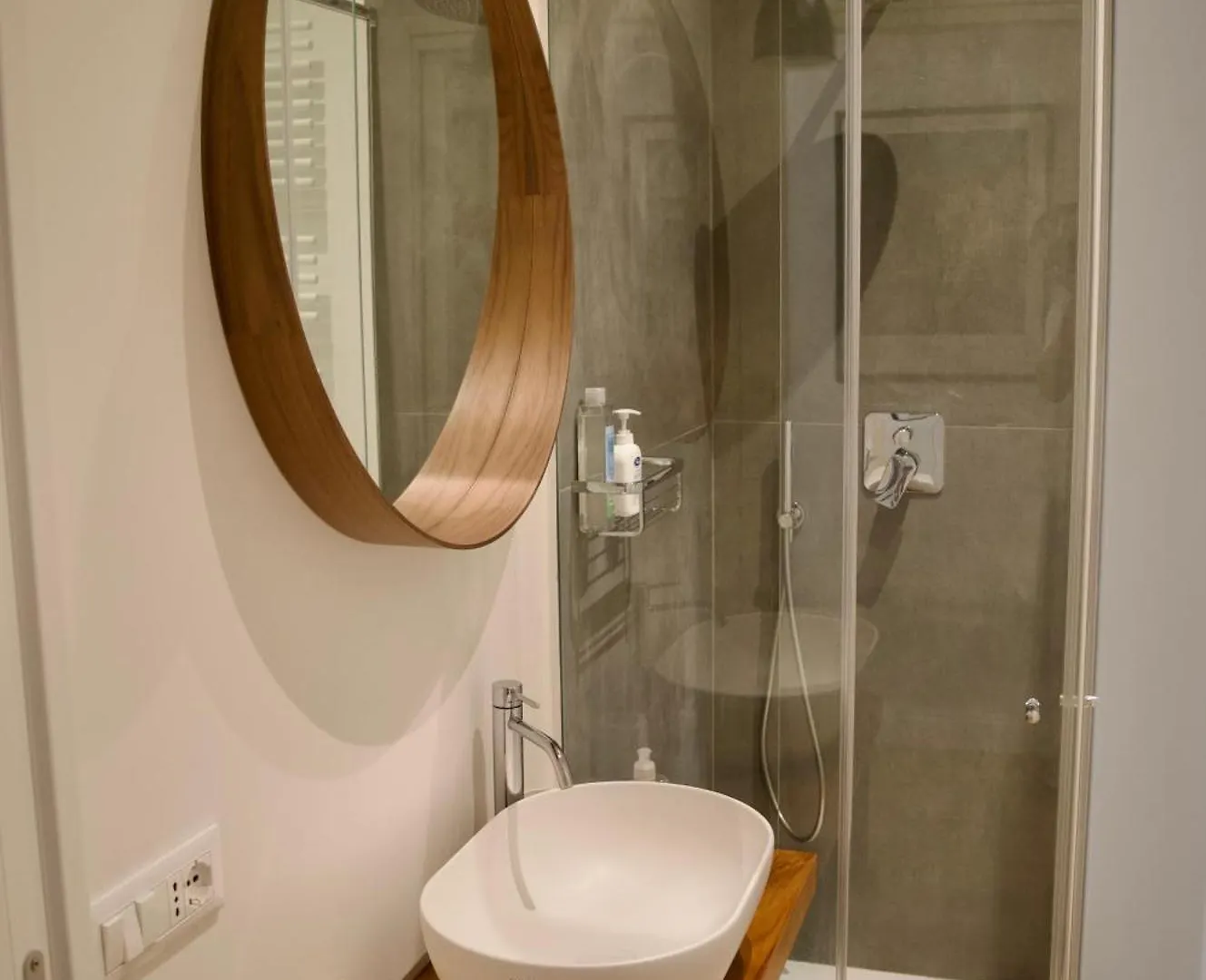 Luxury Suite Milano 0*,